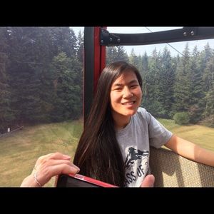 Meet your Posher, Alaina